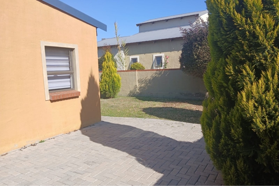 To Let 3 Bedroom Property for Rent in Waterval East North West
